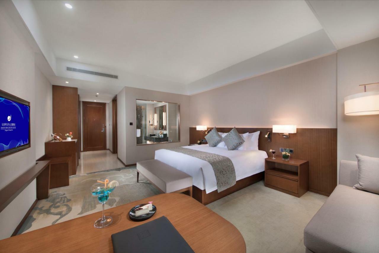 Grand New Century Hotel Jingyue Changchun Zhuanwachang Экстерьер фото